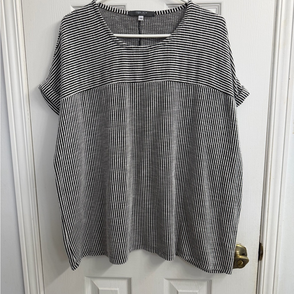 Coin 1804 Los Angeles Black White Striped Tee Women's 3X Plus Size Relaxed Fit